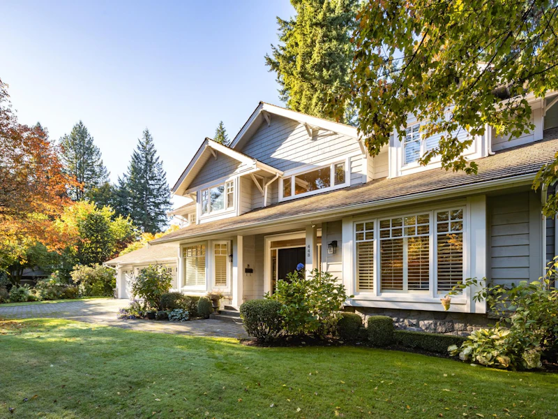 448 Gordon Avenue, West Vancouver BC V7T 1P3