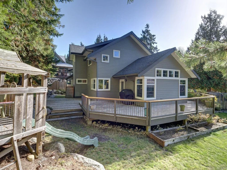 8116 Southwood Road, Halfmoon Bay, BC, V7Z 1A7 - 28