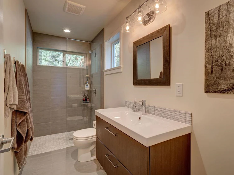 8116 Southwood Road, Halfmoon Bay, BC, V7Z 1A7 - 16