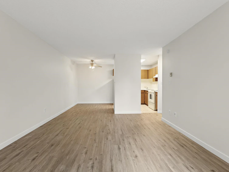 202-8760 Westminster Highway, Richmond, BC, V6X 1A8 - 5