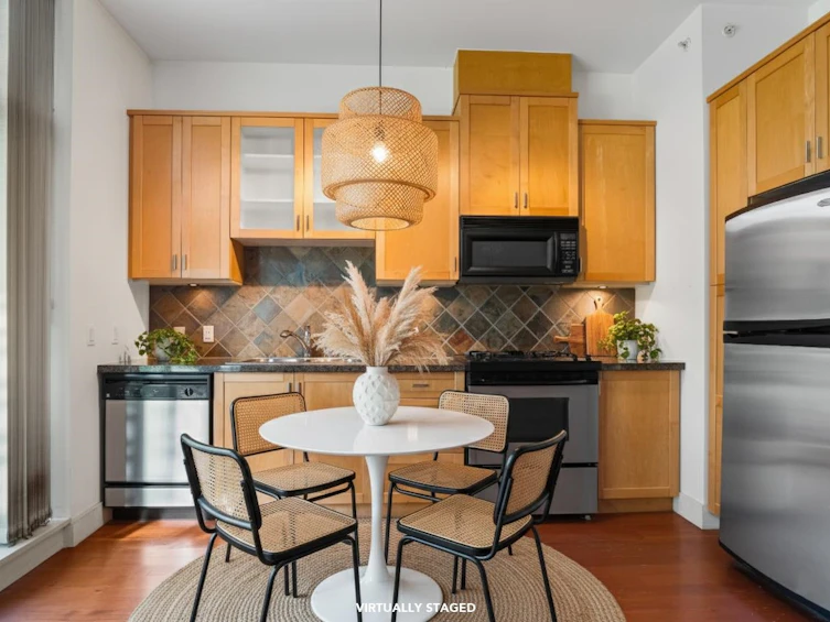 110-8988 Hudson Street, Vancouver, BC, V6P 6Z1 - 4