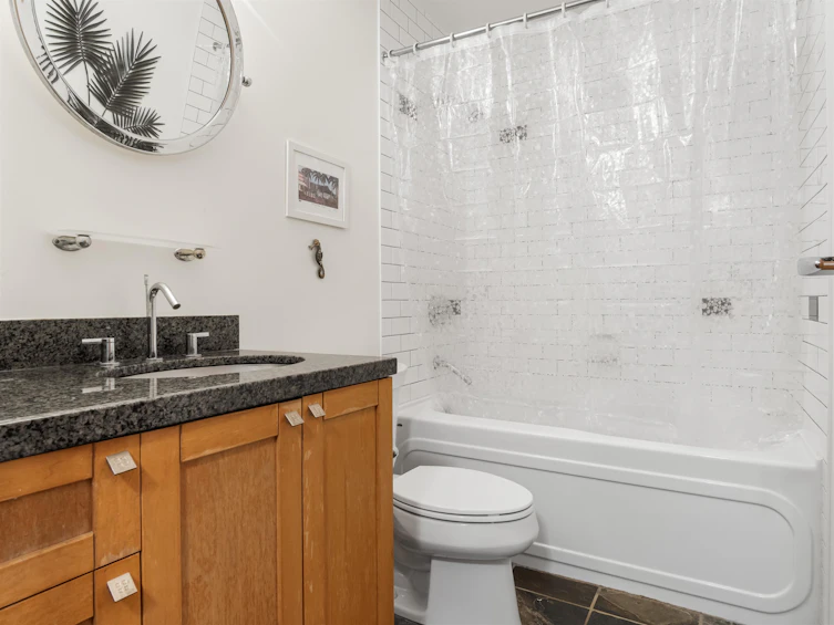 110-8988 Hudson Street, Vancouver, BC, V6P 6Z1 - 14