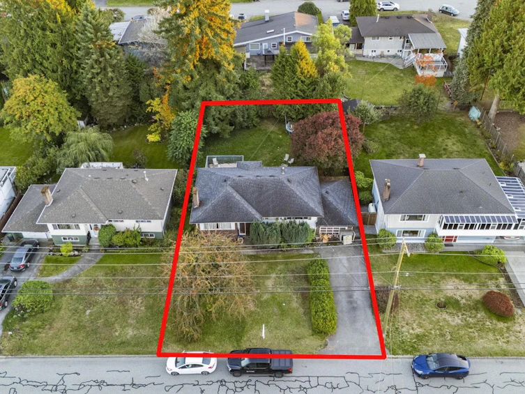1750 Regan Avenue, Coquitlam, BC, V3J 3B9 - 2