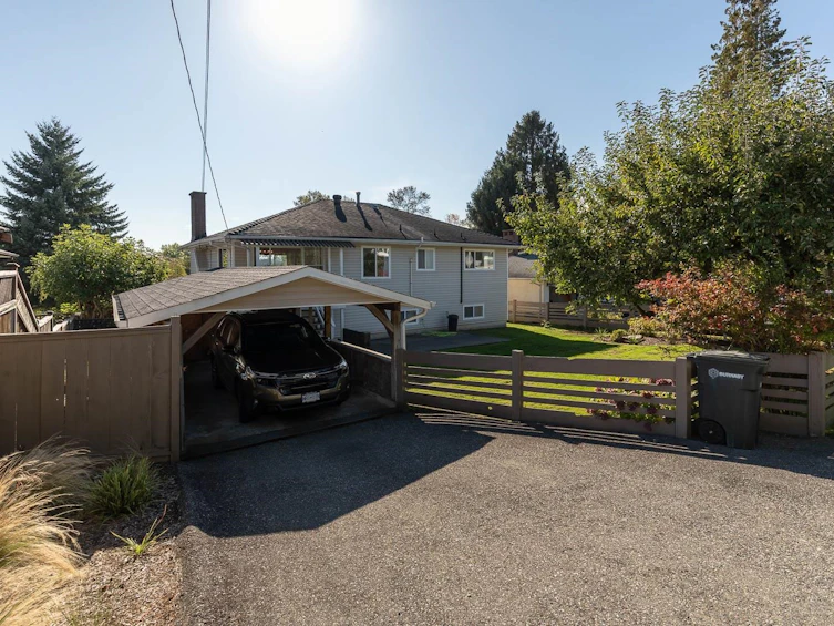 6465 Dawson Street, Burnaby, BC, V5B 2W7 - 22