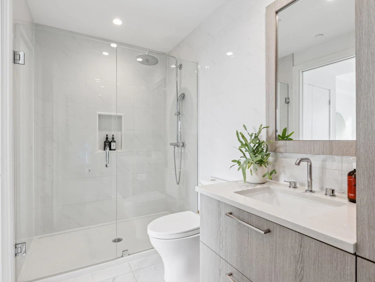 307-707 E 3rd Street, North Vancouver, BC, V7L 1G8 - 18