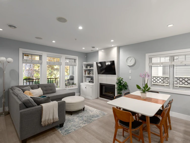 1082 E 10th Avenue, Vancouver, BC, V5T 2B5 - 7