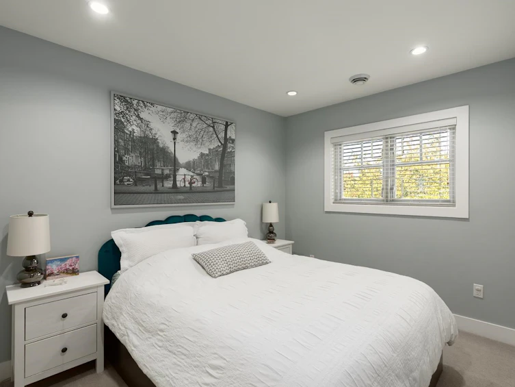 1082 E 10th Avenue, Vancouver, BC, V5T 2B5 - 18