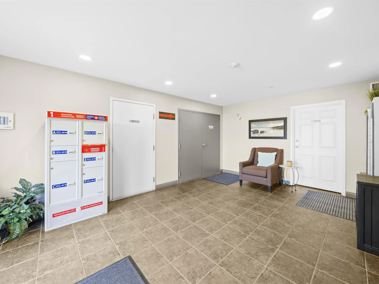210-5438 198 Street, Langley, BC, V3A 1G2 - 23