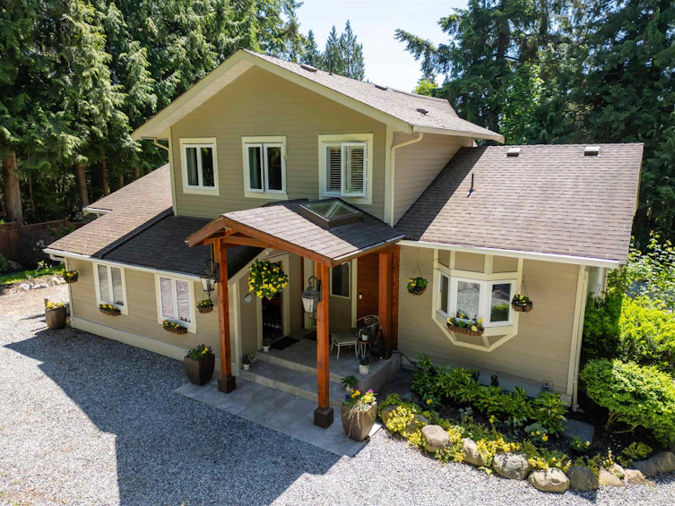 2596 Miles Road, Roberts Creek, BC, V0N 2W4 - 5