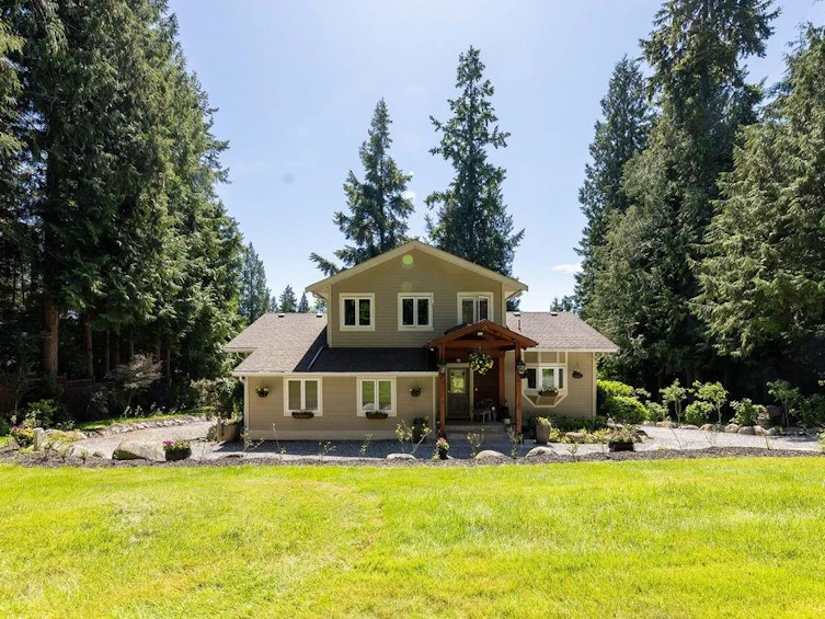 2596 Miles Road, Roberts Creek, BC, V0N 2W4 - 32