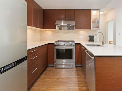 1002-7371 Westminster Highway - 5