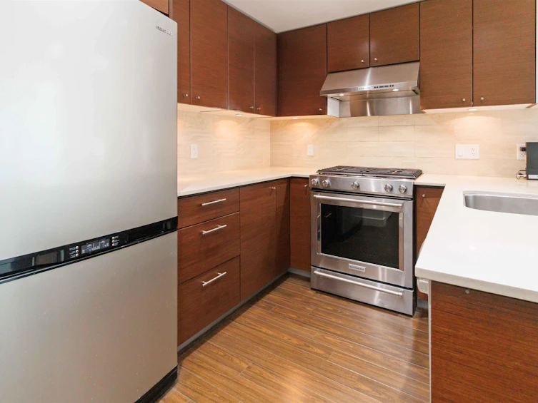 1002-7371 Westminster Highway, Richmond, BC, V6X 0B4 - 6