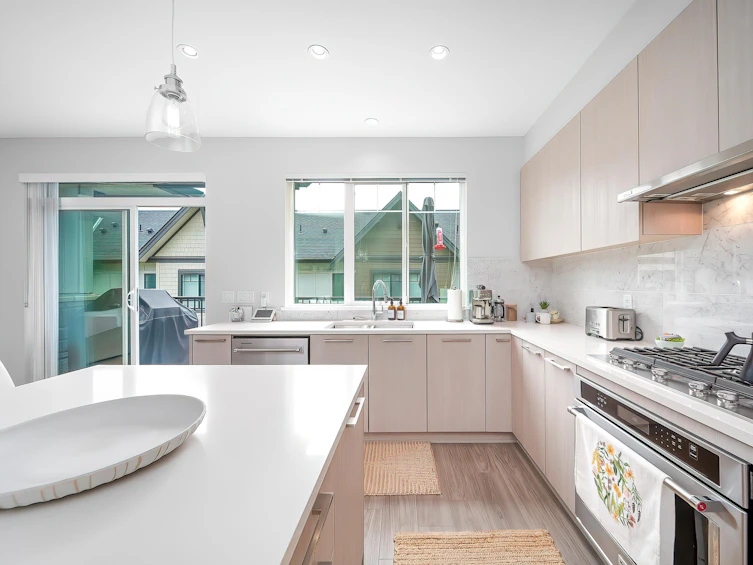 122-1350 Mitchell Street, Coquitlam, BC, V3E 0S7 - 9