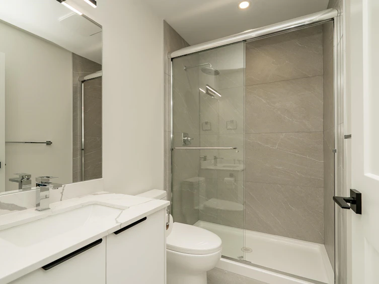 2715 Henry Street, Port Moody, BC, V3H 2J8 - 25