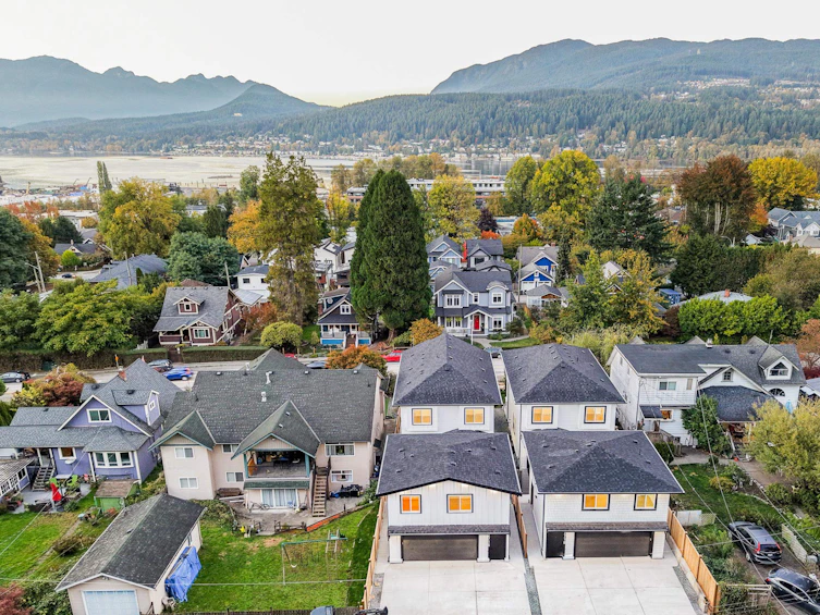 2715 Henry Street, Port Moody, BC, V3H 2J8 - 35