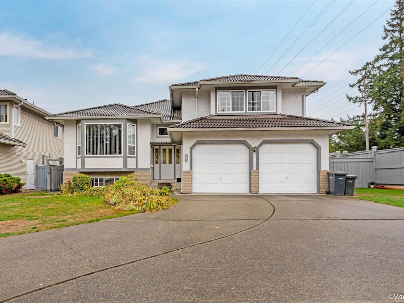 801 Fowler Court, Coquitlam BC V3J 7X2