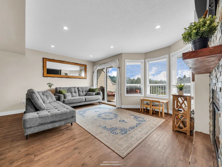 405-1176 Falcon Drive, Coquitlam, BC, V3E 2N7 - 2