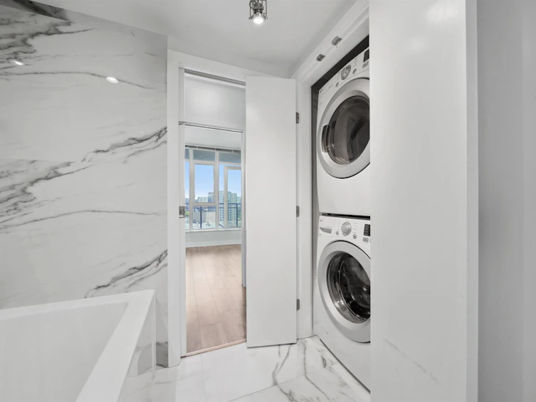 1505-5900 Alderbridge Way, Richmond, BC, V6X 0B6 - 15
