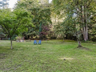 6252 Sechelt Inlet Road - 2