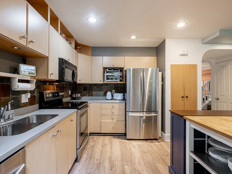 45-18883 65 Avenue, Surrey, BC, V3S 8Y2 - 7