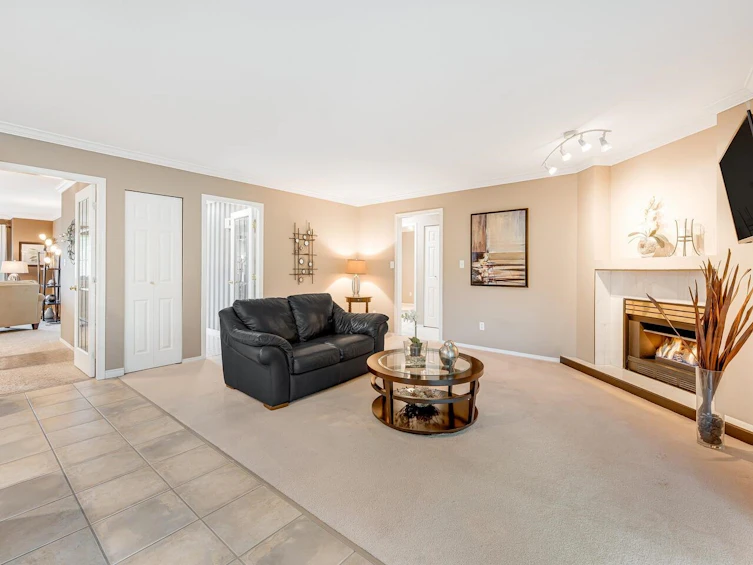 18842 64 Avenue, Surrey, BC, V3S 7T9 - 17