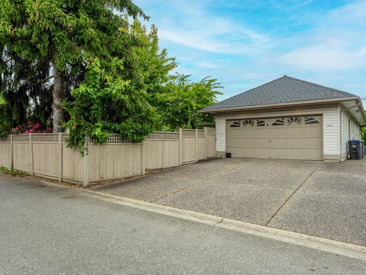 18842 64 Avenue, Surrey, BC, V3S 7T9 - 29