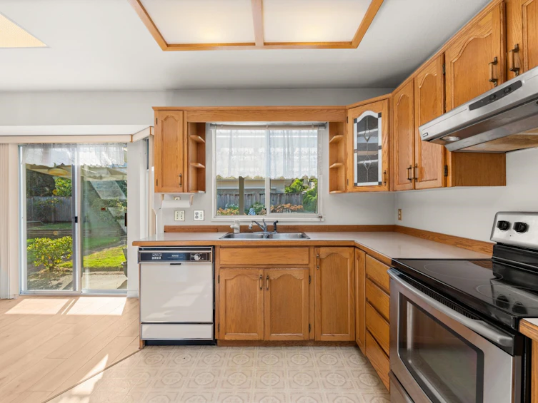 6065 186 Street, Surrey, BC, V3S 7P5 - 16