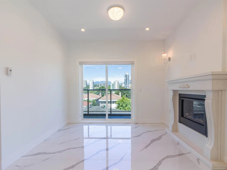 3087 Royal Oak Avenue, Burnaby, BC, V5G 4H5 - 4
