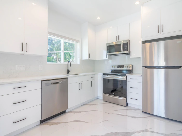 3087 Royal Oak Avenue, Burnaby, BC, V5G 4H5 - 13