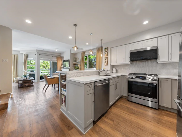 361-5790 East Boulevard, Vancouver, BC, V6M 4M4 - 3