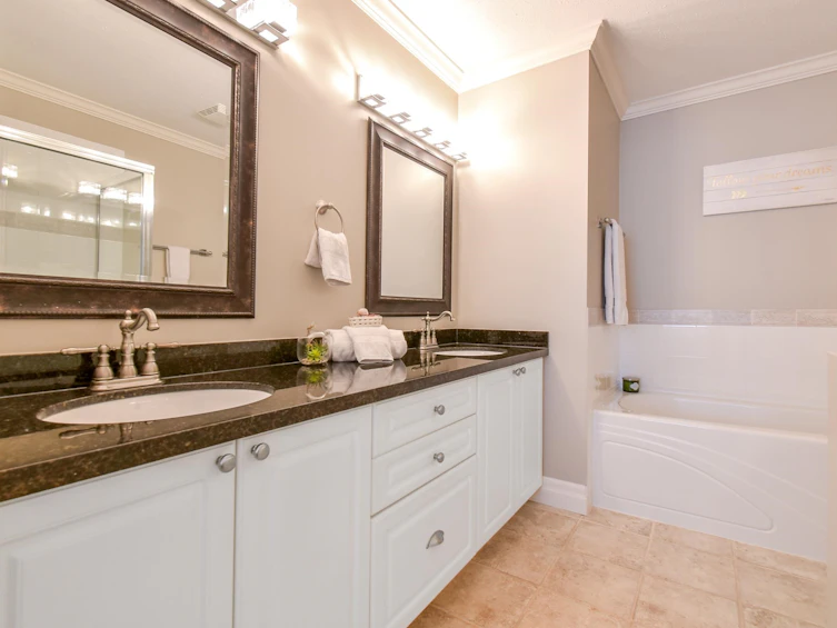 57-17097 64 Avenue, Surrey, BC, V3S 1Y5 - 16