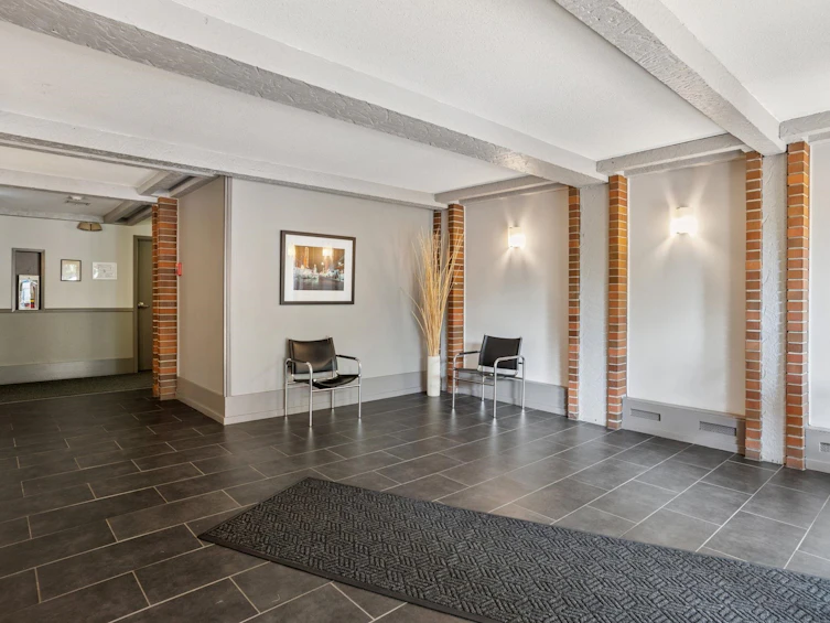 113-2033 Triumph Street, Vancouver, BC, V5L 4X3 - 21