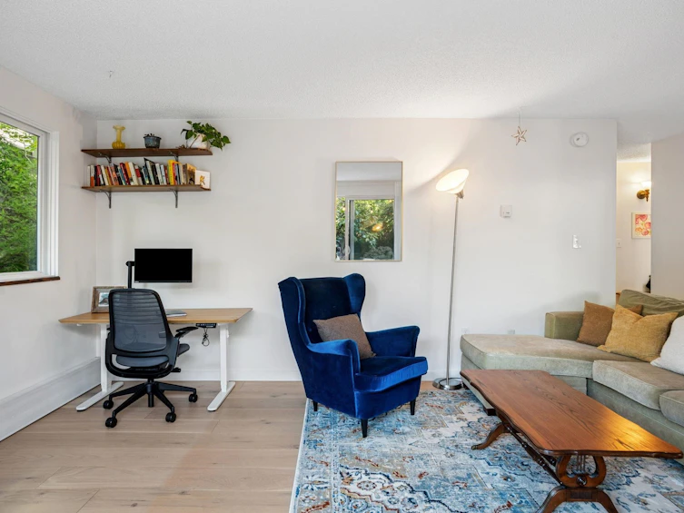 113-2033 Triumph Street, Vancouver, BC, V5L 4X3 - 6