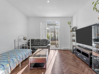 15-15828 27 Avenue - 3