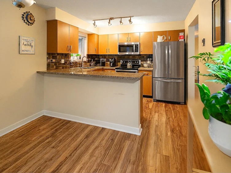 115-20750 Duncan Way, Langley, BC, V3A 9J6 - 5