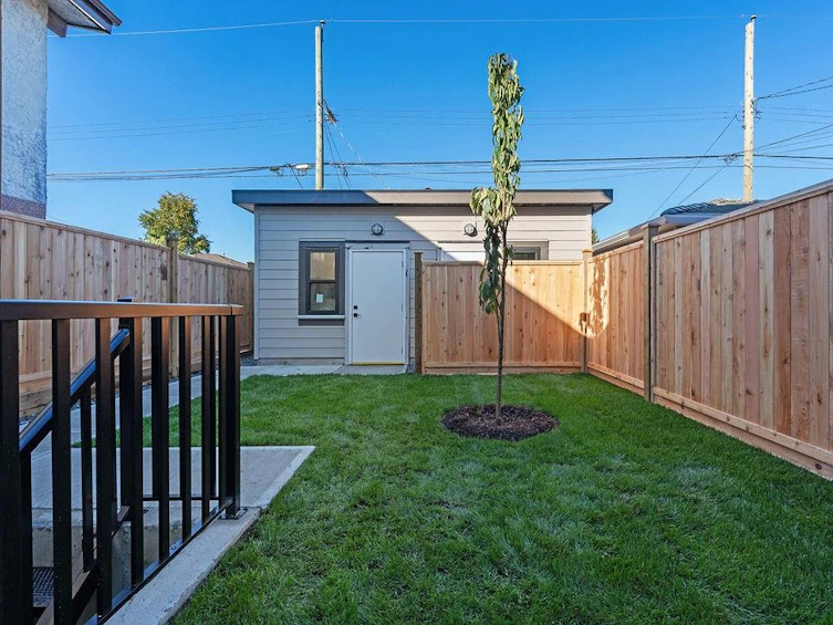 2-2447 E 41st Avenue, Vancouver, BC, V5R 2W2 - 35