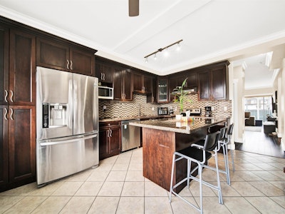 5-7156 144 Street - 3