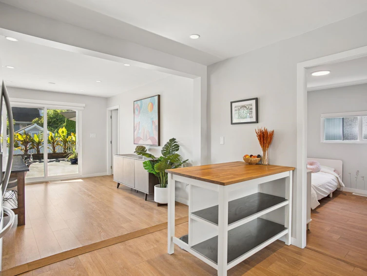 2790 Napier Street, Vancouver, BC, V5K 2W8 - 13