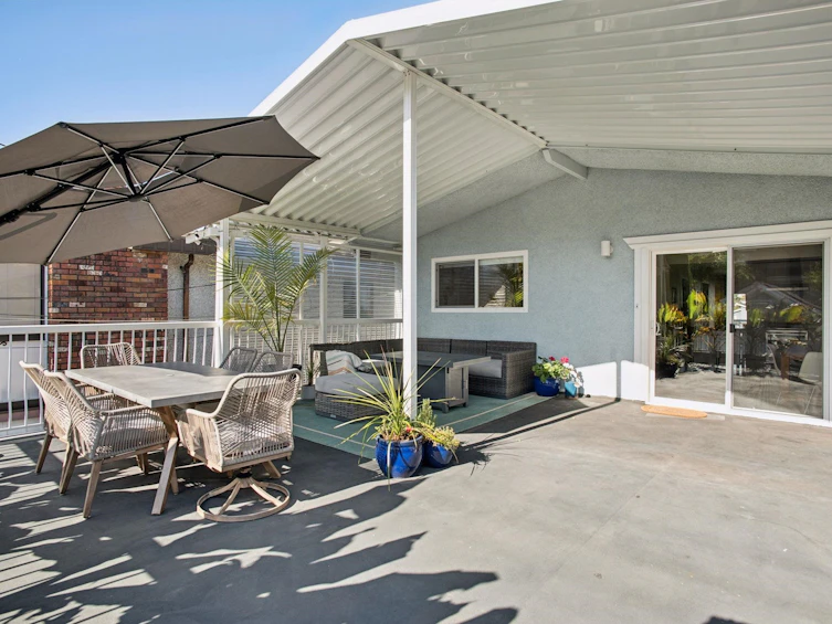 2790 Napier Street, Vancouver, BC, V5K 2W8 - 20