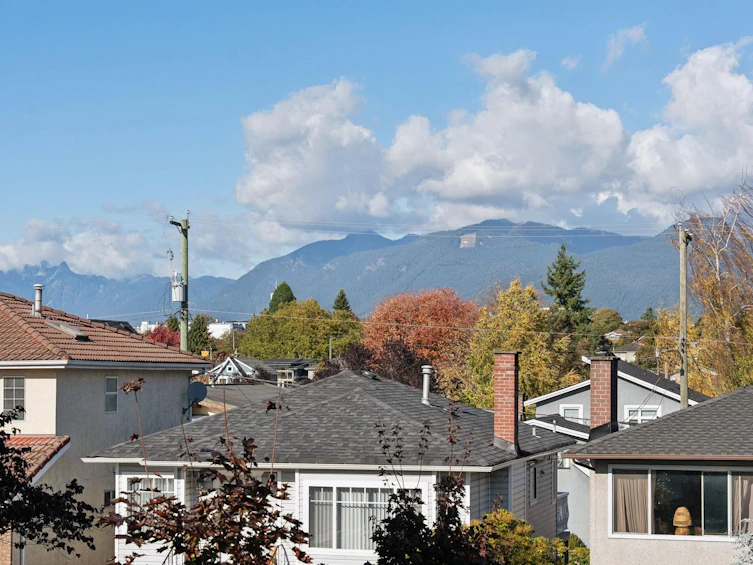 2790 Napier Street, Vancouver, BC, V5K 2W8 - 19