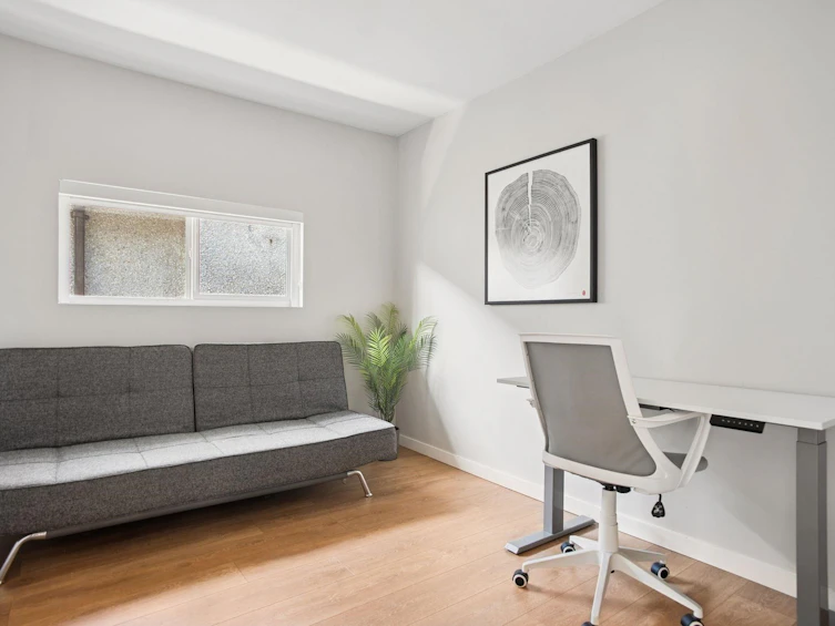 2790 Napier Street, Vancouver, BC, V5K 2W8 - 17