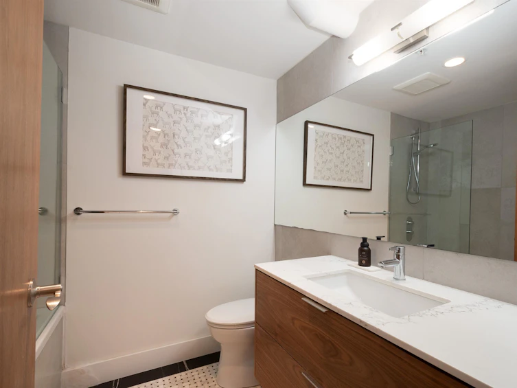 315-2628 Yew Street, Vancouver, BC, V6K 4T4 - 17