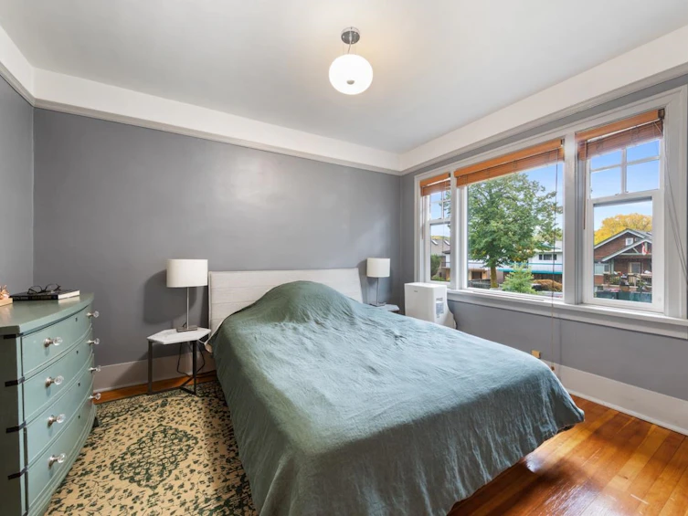 2125 E 5th Avenue, Vancouver, BC, V5N 1M5 - 12