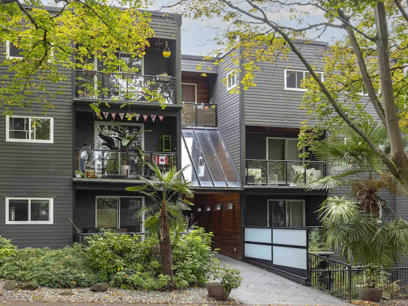 302 - 1550 Barclay Street, Vancouver BC V6G 3B1