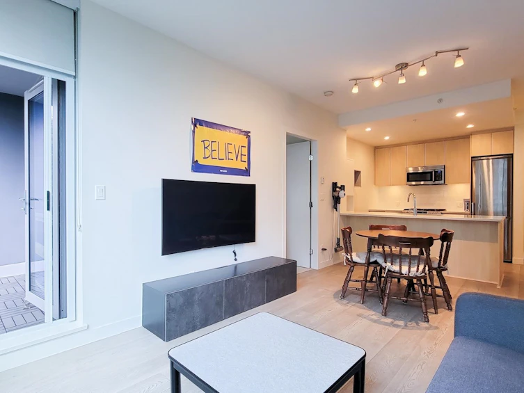 706-9080 University Crescent, Burnaby, BC, V5A 0B7 - 5
