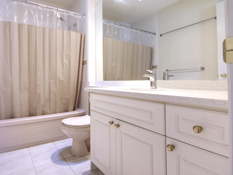 44-22800 Windsor Court, Richmond, BC, V6V 2X6 - 16