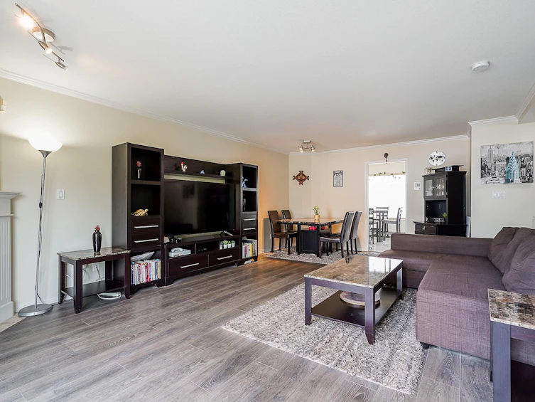 44-22800 Windsor Court, Richmond, BC, V6V 2X6 - 9