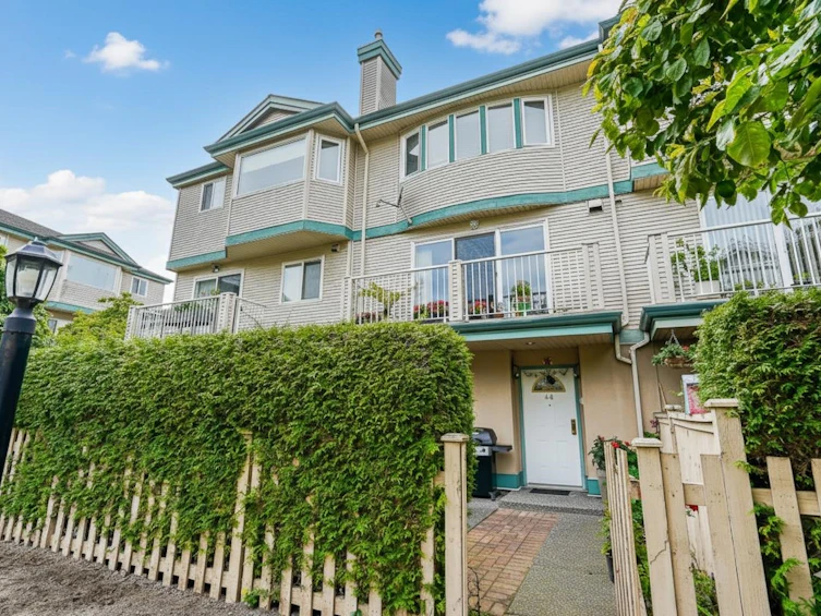 44-22800 Windsor Court, Richmond, BC, V6V 2X6 - 2