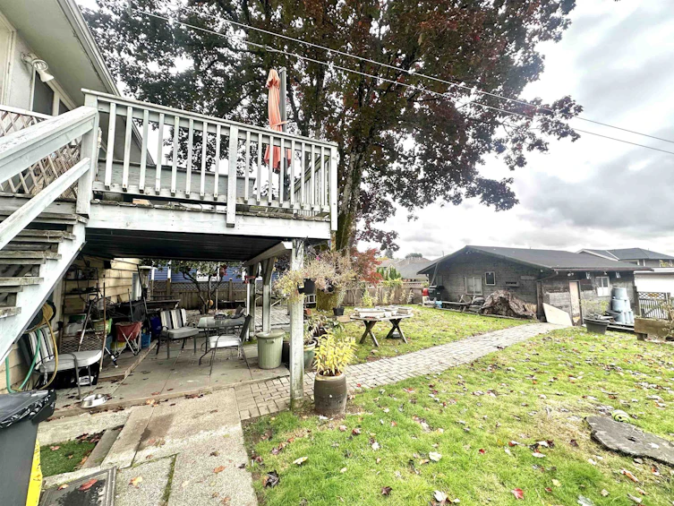 313 E 13th Street, North Vancouver, BC, V7L 2L9 - 11
