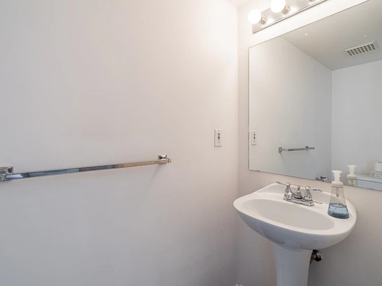 4-7179 18th Avenue, Burnaby, BC, V3N 1H2 - 24